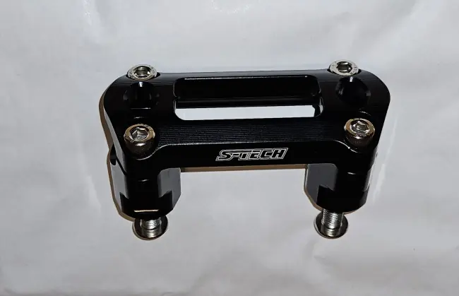 S-Tech Lenker Anbaukit Lenkeraufnahme Brücke KTM, Husqvarna 2016-2022 / GasGas 2021-2023 Expressversand