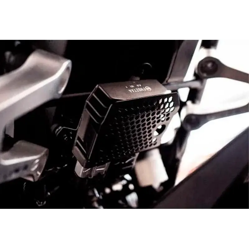 Protector regulador tensión EVOTECH para Honda CB1000 Hornet 2025- Begrenztes Angebot