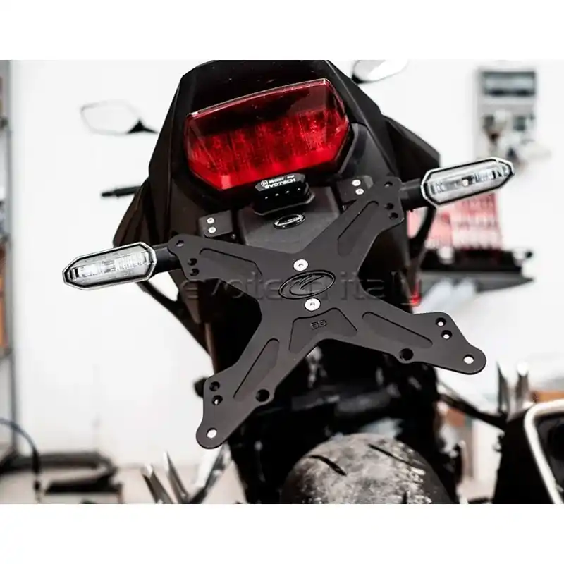 Kostenfreie Lieferung Porta matrícula EVOTECH para Honda CB750 Hornet 2023-2024 / CB500 Hornet 2024