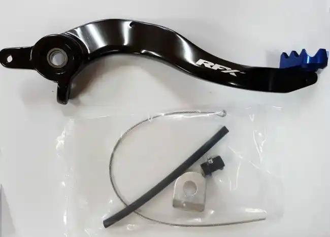 Neu Im Sortiment RFX Fußbremshebel Blau Husqvarna TC, FC 125, 250, 300, 350, 450, 501 2014-2015 / TE, FE 2014-2016