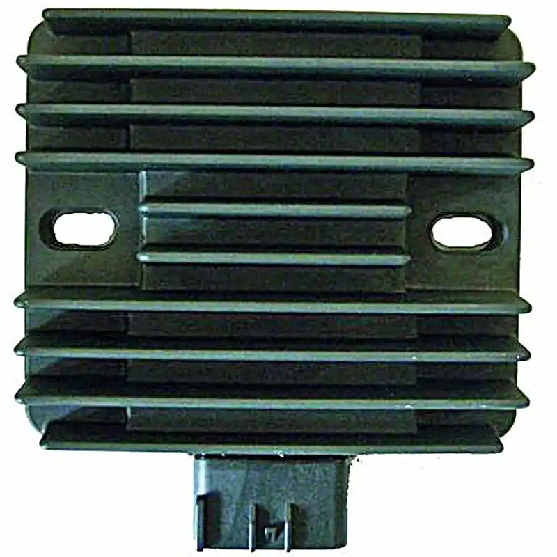 Bestseller Regulador Japonés SH678A-12 - 12V - Trifase - CC - 6 Pins