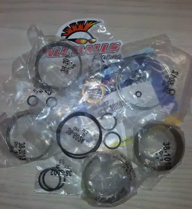 Gratis Versand All Balls Gabel Reparatur Kit Honda CRF 250 2015-