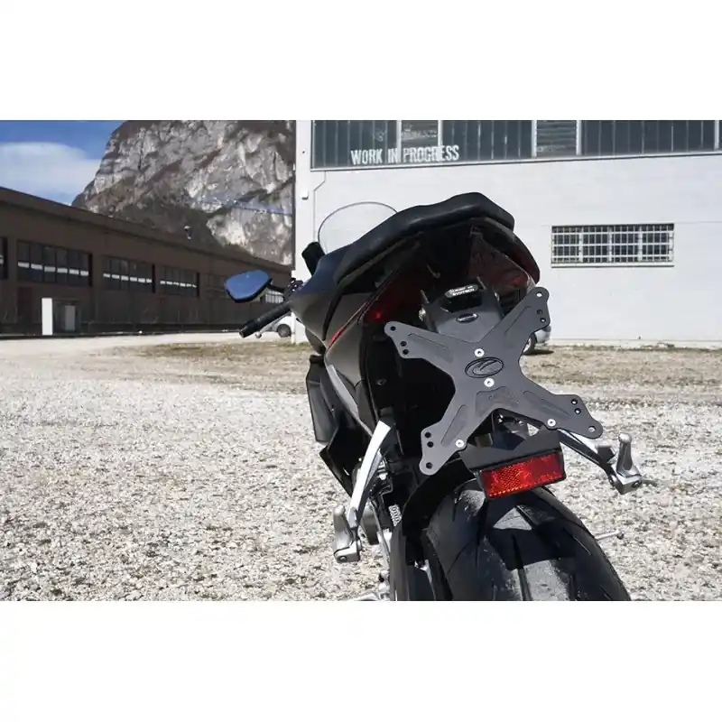 Highlight Porta matrícula EVOTECH para Aprilia RS660 / Tuono 660