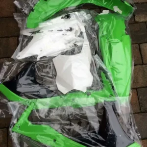 UFO Plastikkit Schwarz Kawasaki KXF 250 2017 Markenprodukt