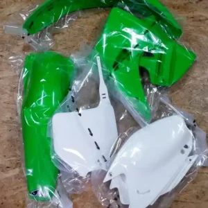 UFO Plastiksatz Kawasaki KX 125/250 2003-2004 OEM Beliebt